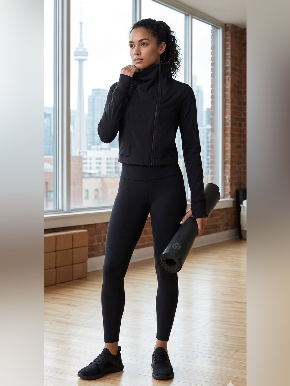 Lululemon Rare Principle Crop Jacket Sz 6 Black Asymmetric Moto Yoga
Quilted